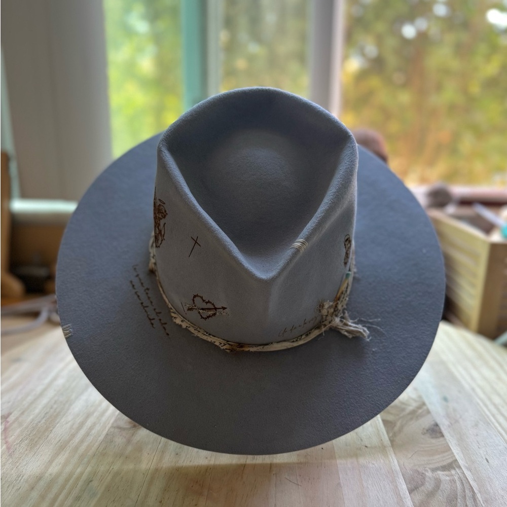 Men's Blue Fedora with Rustic Detailing